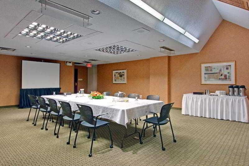 Crowne Plaza Toronto Airport By Ihg Hotel Bagian luar foto