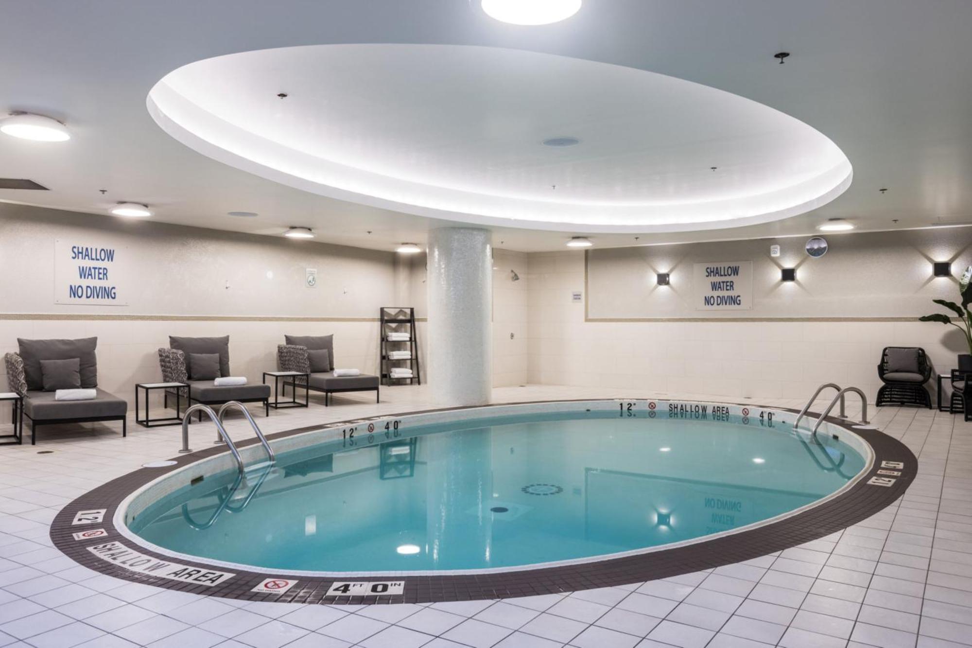 Crowne Plaza Toronto Airport By Ihg Hotel Bagian luar foto