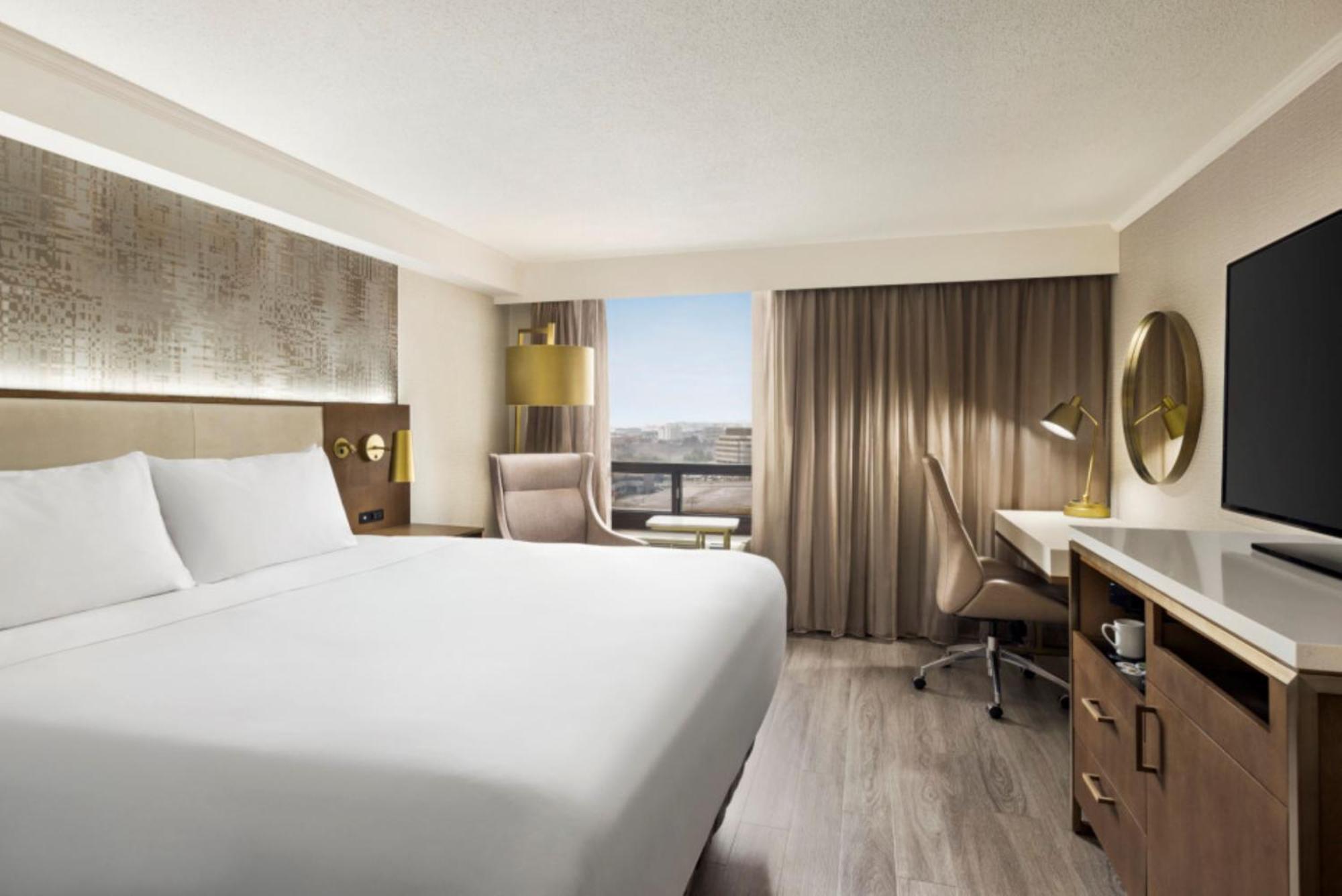 Crowne Plaza Toronto Airport By Ihg Hotel Bagian luar foto