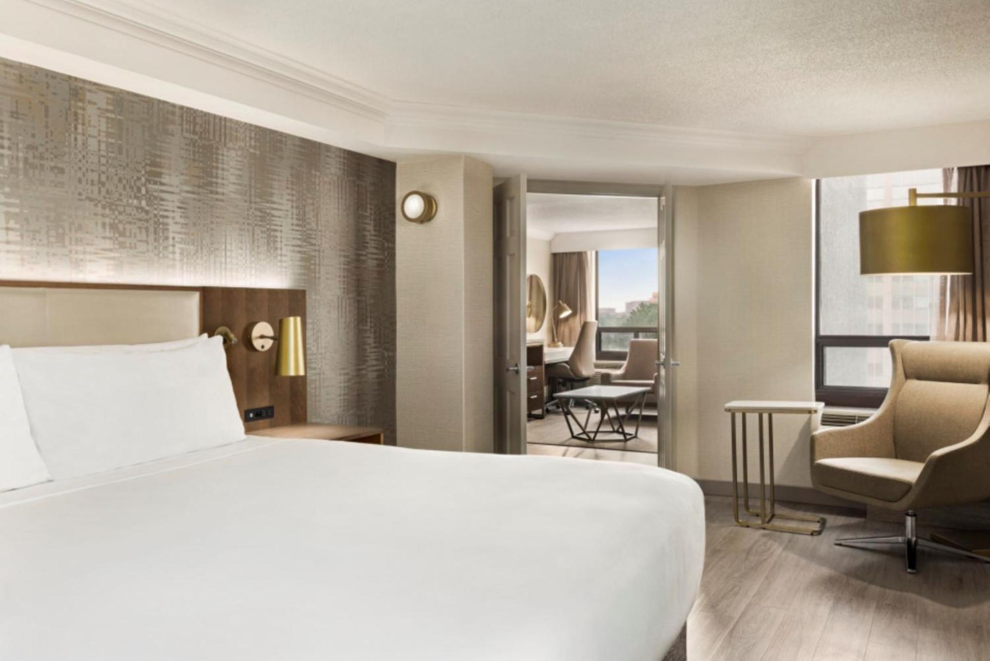 Crowne Plaza Toronto Airport By Ihg Hotel Bagian luar foto